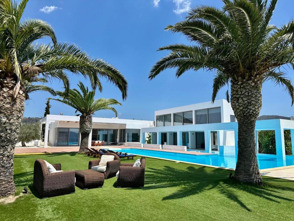 Le Blanc, Luxurious Beachfront Villa Hermione Extérieur photo