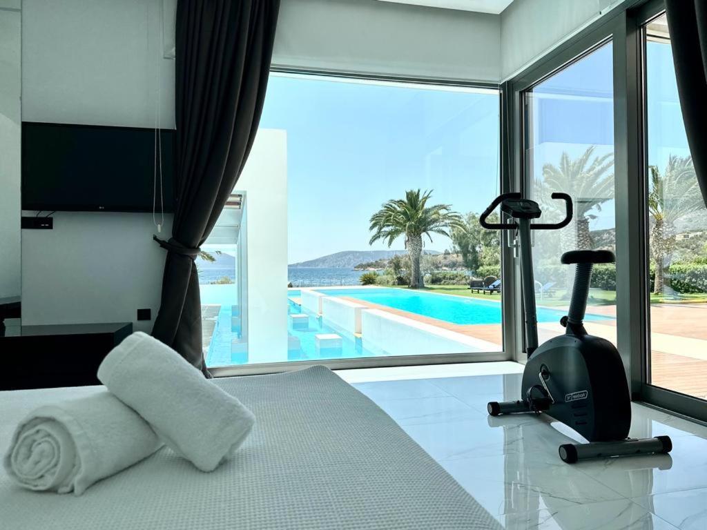Le Blanc, Luxurious Beachfront Villa Hermione Extérieur photo