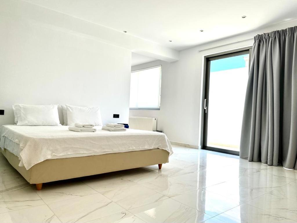 Le Blanc, Luxurious Beachfront Villa Hermione Extérieur photo